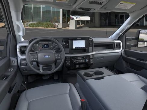 New 2026 Ford F600 4x4 Regular Cab Super Duty w/ XL Chrome Package image 9