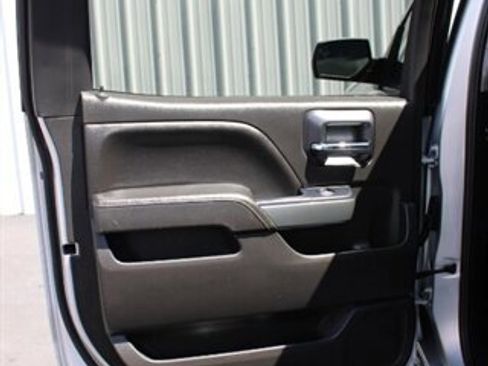 Used 2018 Chevrolet Silverado 1500 LT w/ All Star Edition AWD/4WD image 17
