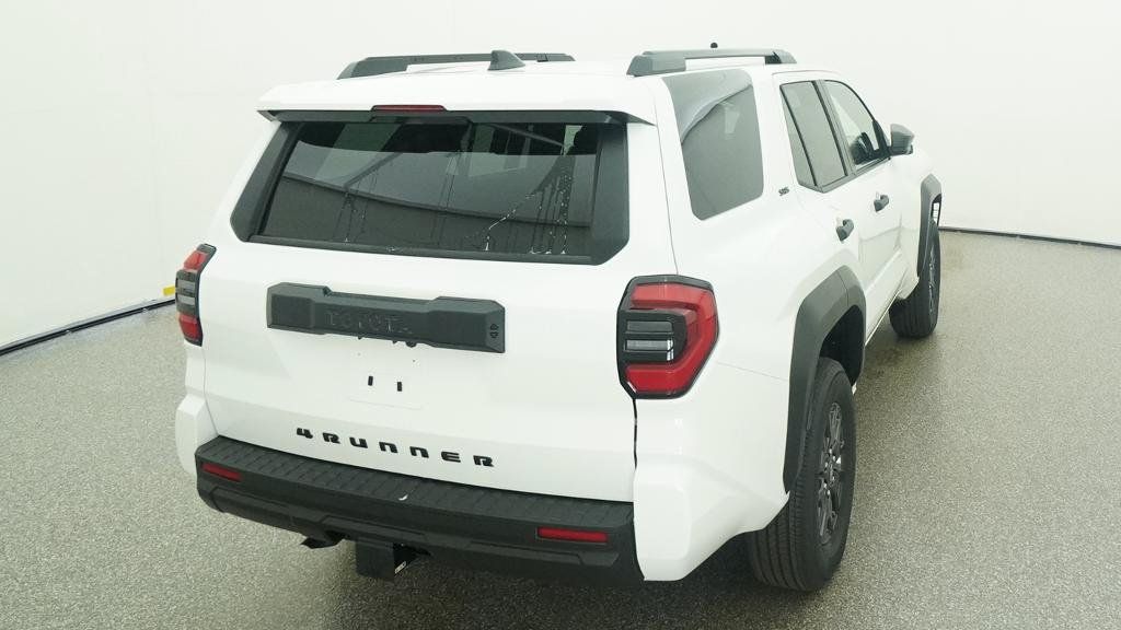 New 2026 Toyota 4Runner SR5 AWD/4WD image 22