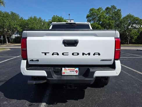 New 2026 Toyota Tacoma TRD Off-Road AWD/4WD image 10