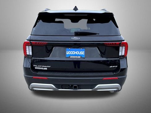 Used 2025 Ford Explorer Platinum w/ LUX Leather Package image 6