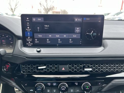 Used 2023 Honda Accord Sport image 18