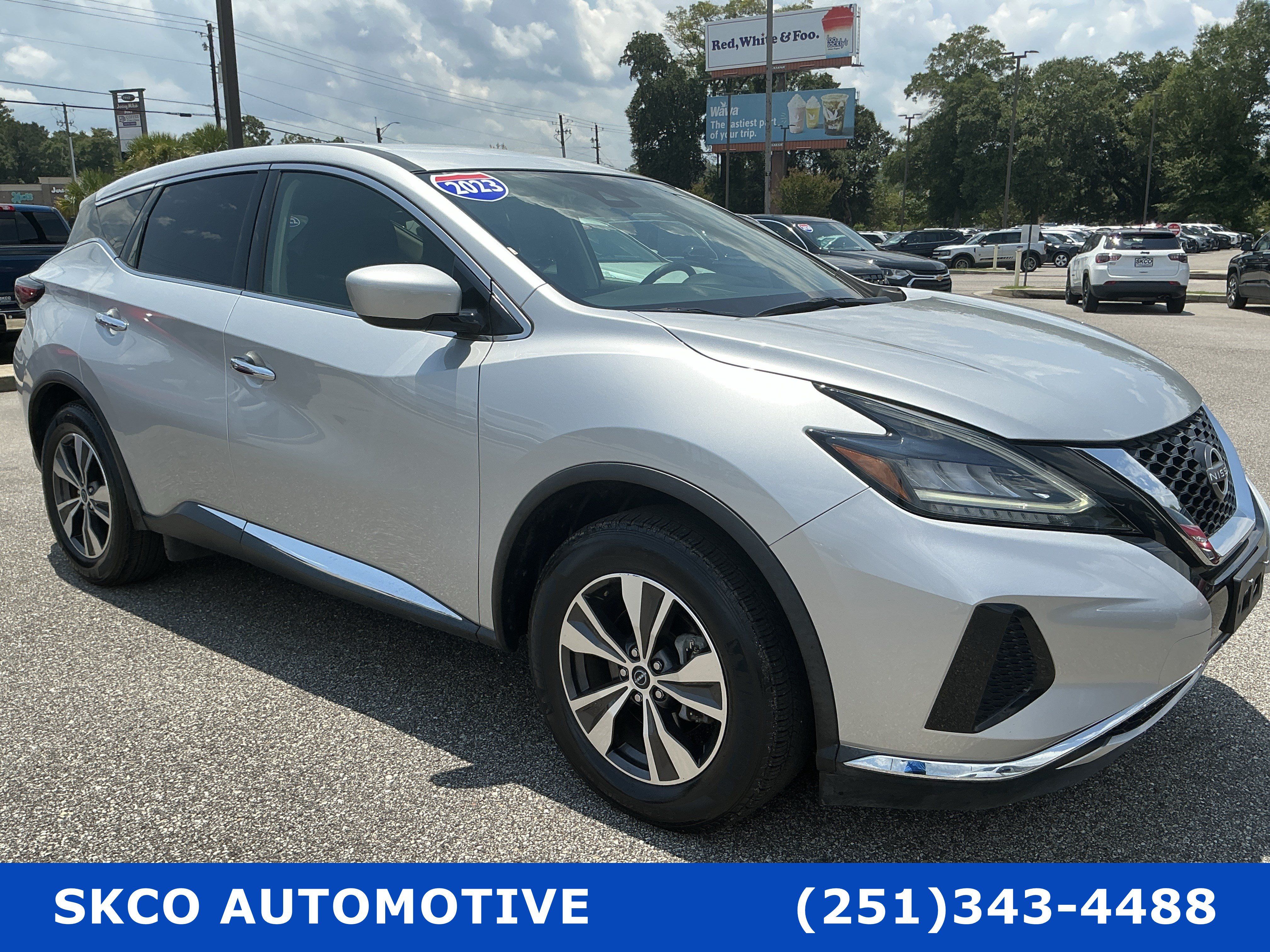 Used 2023 Nissan Murano S AWD/4WD image 9
