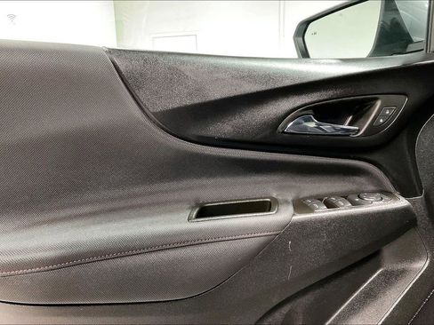 Used 2023 Chevrolet Equinox RS image 20