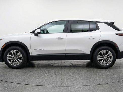 Used 2025 Chevrolet Equinox LT FWD image 5