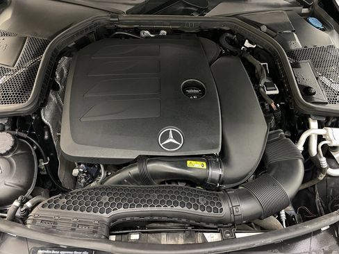 Used 2019 Mercedes-Benz C 300 4MATIC Sedan image 45