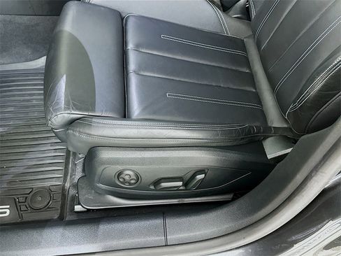 Certified 2023 Audi A5 2.0T Premium w/ Convenience Package image 9