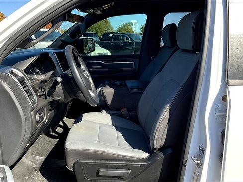 Used 2022 RAM 1500 Big Horn w/ Level 1 Safety Group image 24