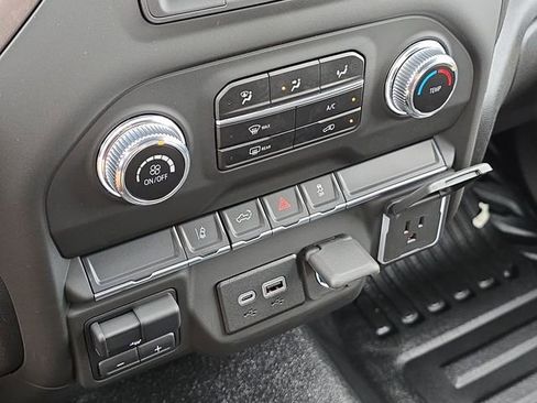 New 2025 GMC Sierra 3500 Pro image 30