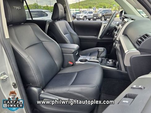 Used 2024 Toyota 4Runner TRD Sport AWD/4WD image 20
