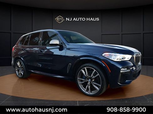 Used 2021 BMW X5 M50i w/ Executive Package image 12
