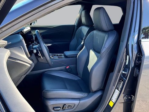 Used 2024 Lexus RX 350 Premium w/ Convenience Package FWD image 7