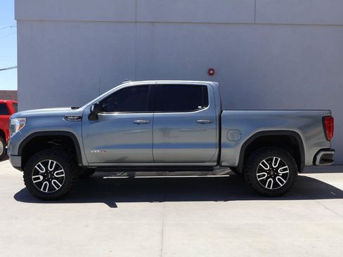 Used 2021 GMC Sierra 1500 AT4 AWD/4WD image 2