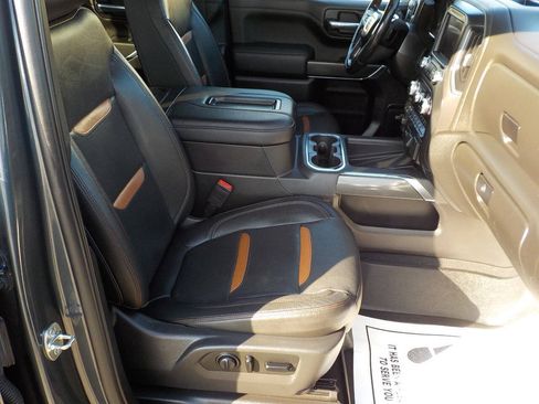 Used 2019 GMC Sierra 1500 AT4 w/ AT4 Premium Package AWD/4WD image 31