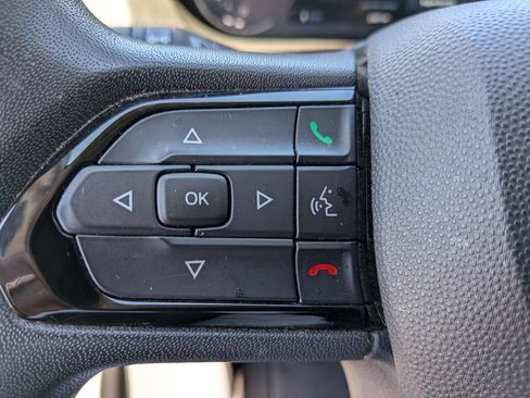 Used 2025 RAM ProMaster 2500 w/ U-Haul Equipment Group FWD image 18
