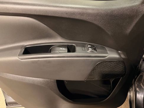 Used 2021 RAM ProMaster City Tradesman SLT image 13