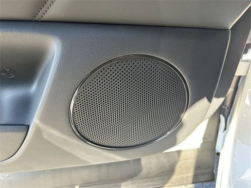 New 2026 Genesis GV80 3.5T Prestige image 21