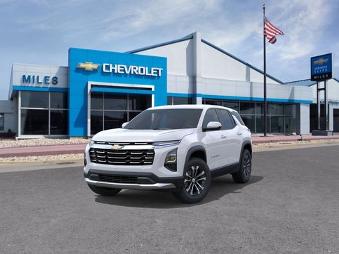 New 2026 Chevrolet Equinox LT image 12