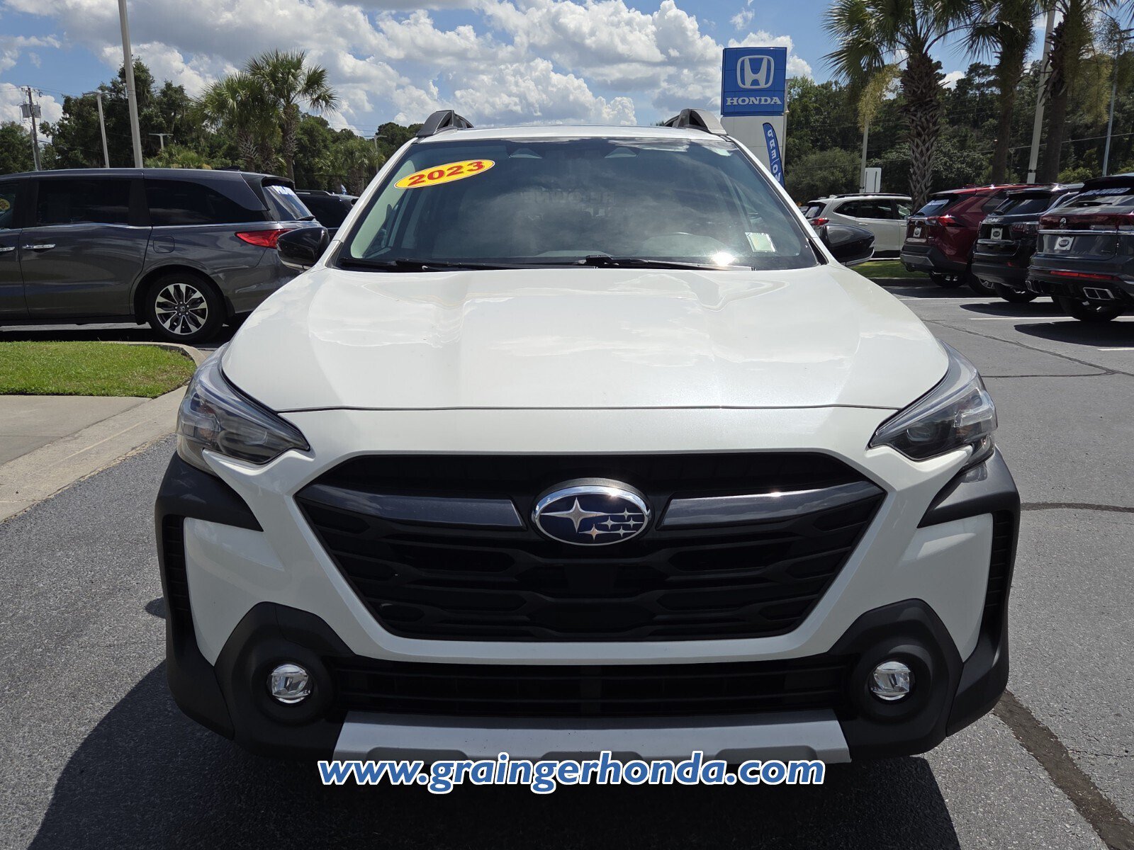 Used 2023 Subaru Outback Limited AWD/4WD image 8