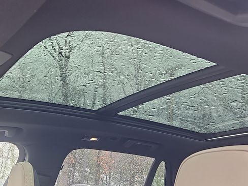 New 2026 Volvo XC90 T8 Plus w/ Protection Package Premier image 6