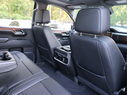 Used 2023 GMC Sierra 1500 Denali w/ Denali Reserve Package AWD/4WD image 40