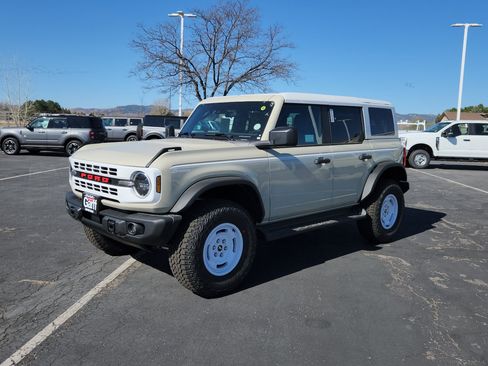 New 2026 Ford Bronco Heritage Edition AWD/4WD image 3