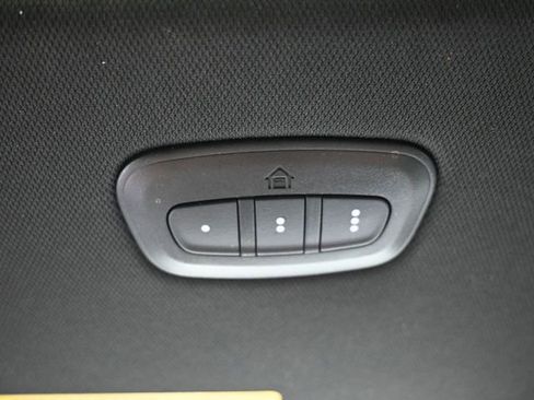 Used 2022 Jeep Wagoneer Series II w/ Premium Group I image 32