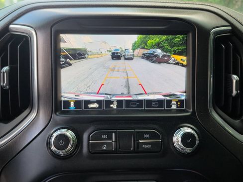 Used 2022 GMC Sierra 2500 AT4 w/ Gooseneck/5TH Wheel Package AWD/4WD image 23