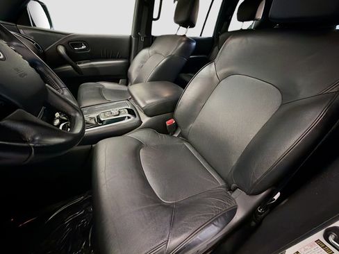Used 2022 Nissan Armada SL w/ Midnight Edition Package image 11