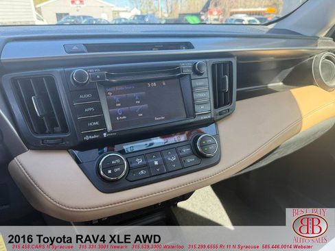 Used 2016 Toyota RAV4 XLE AWD/4WD image 40