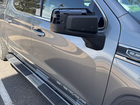 Used 2019 GMC Sierra 1500 SLE w/ SLE Value Package AWD/4WD image 3