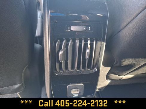 Used 2025 Jeep Compass Limited AWD/4WD image 15