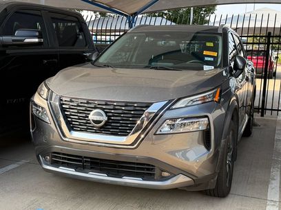 Used 2022 Nissan Rogue SL w/ SL Premium Package