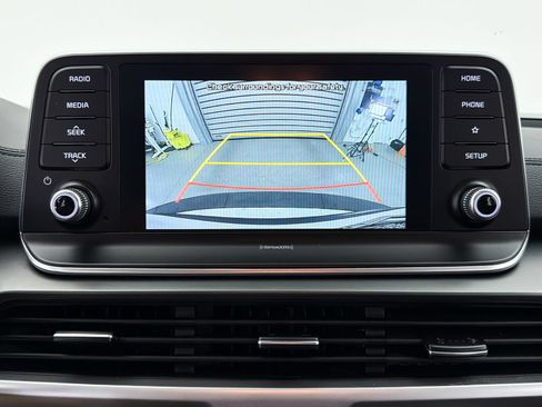 Used 2020 Kia Telluride LX AWD/4WD image 5