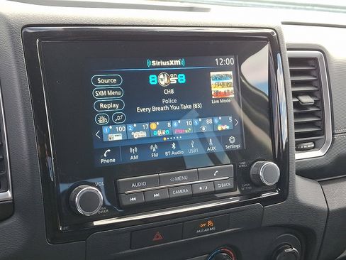 Used 2022 Nissan Frontier SV w/ Technology Package image 16