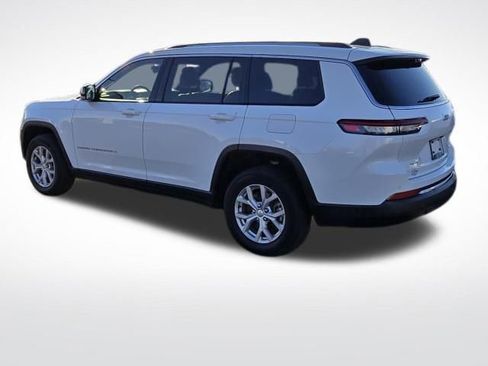 Used 2023 Jeep Grand Cherokee L Limited w/ Luxury Tech Group II image 5