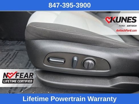 Used 2023 Chevrolet Blazer LT image 21