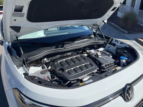 New 2025 Volkswagen Tiguan S image 26