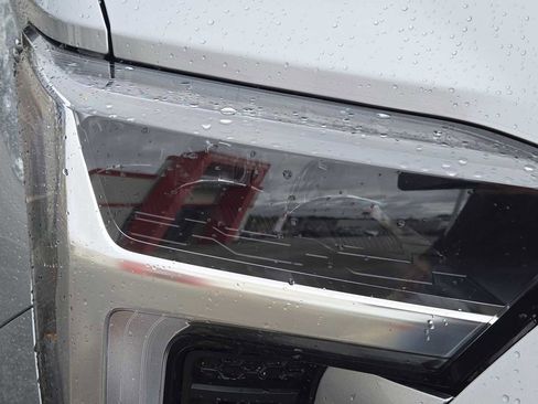 New 2026 Toyota Tundra Limited AWD/4WD image 14