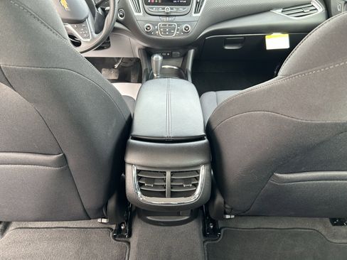 Used 2020 Chevrolet Malibu LT w/ Fleet LT Safety Plus Package image 21