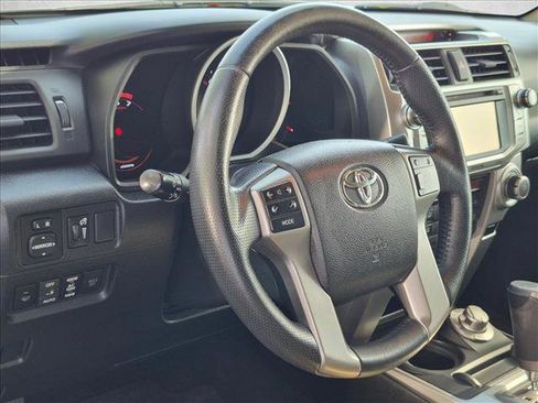 Used 2013 Toyota 4Runner Limited AWD/4WD image 3