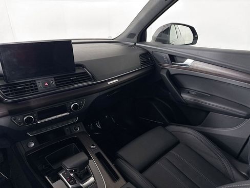 Certified 2023 Audi Q5 2.0T Prestige w/ Prestige Package image 24