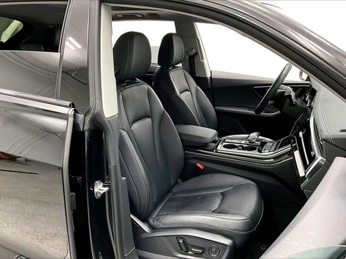 Used 2023 Audi Q8 Premium Plus w/ Premium Plus Package image 7
