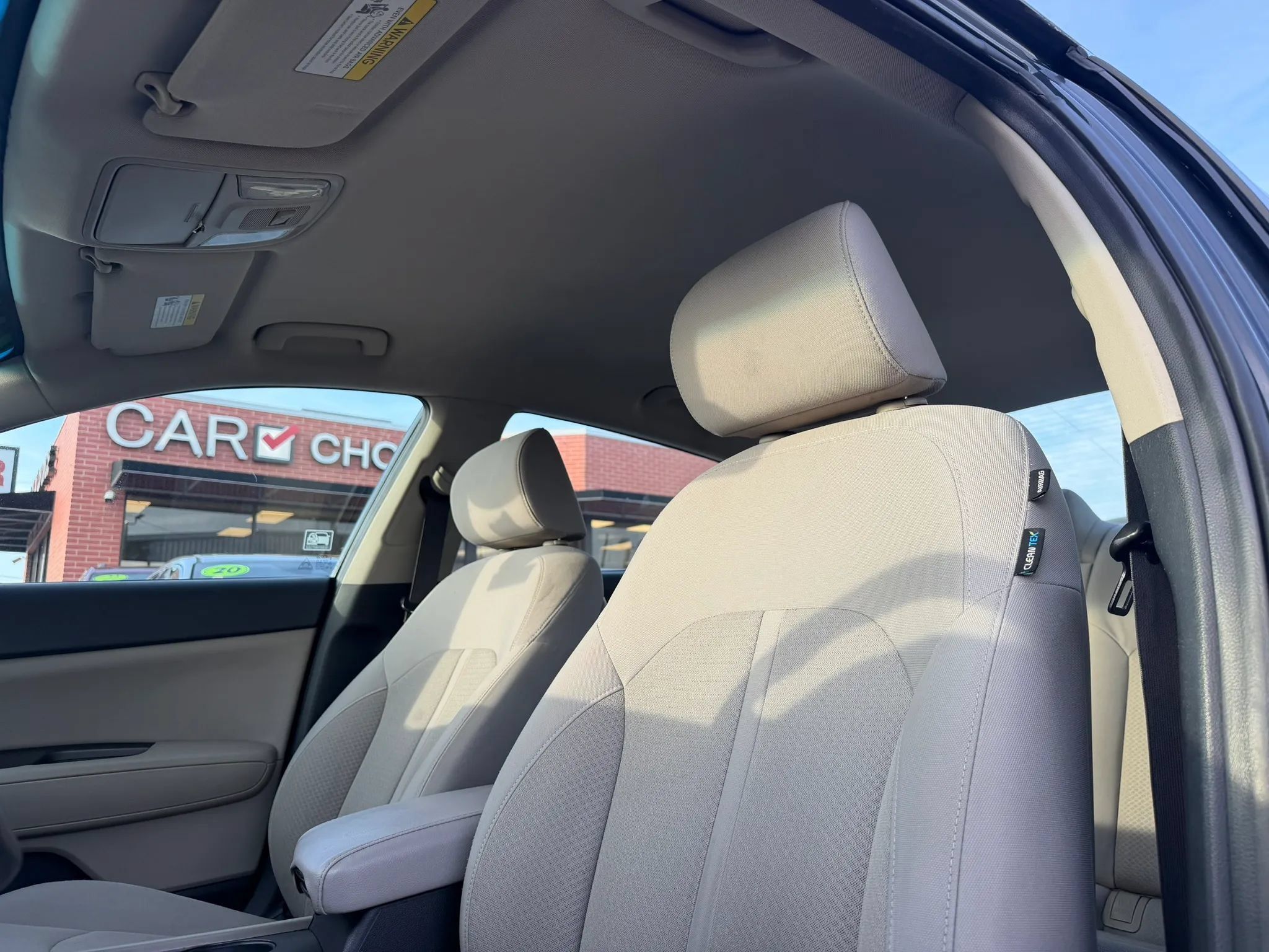 Used 2016 Kia Optima LX FWD image 9