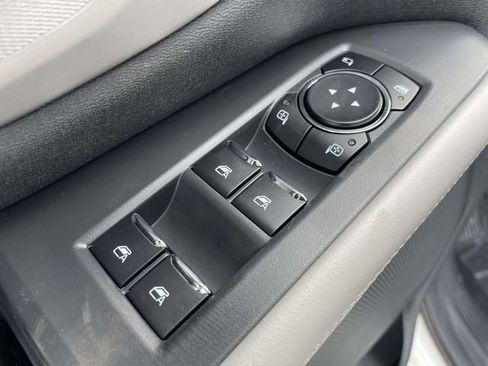 New 2026 Ford Expedition Active image 18