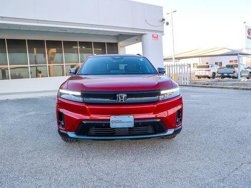 Used 2024 Honda Prologue Touring image 3