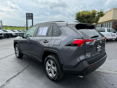 Used 2022 Toyota RAV4 XLE AWD/4WD image 25