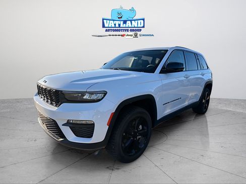 Used 2024 Jeep Grand Cherokee Limited w/ Black Appearance Package image 1