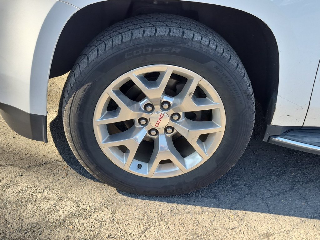 Used 2020 GMC Yukon SLT w/ Value Plus Edition AWD/4WD image 19