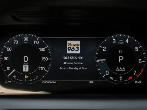 New 2026 Land Rover Discovery Sport Landmark AWD/4WD image 22